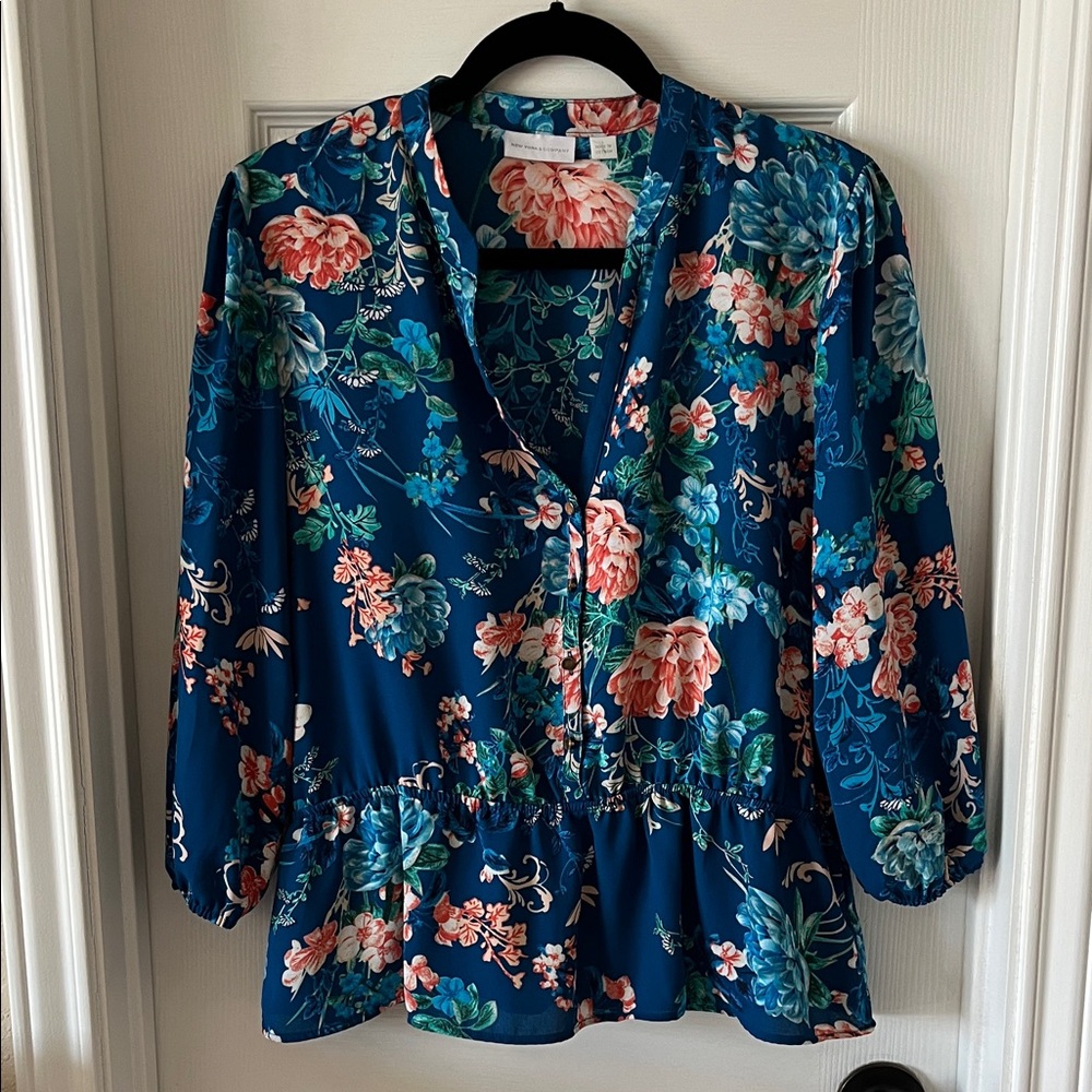 New York & Company Floral Blue Blouse